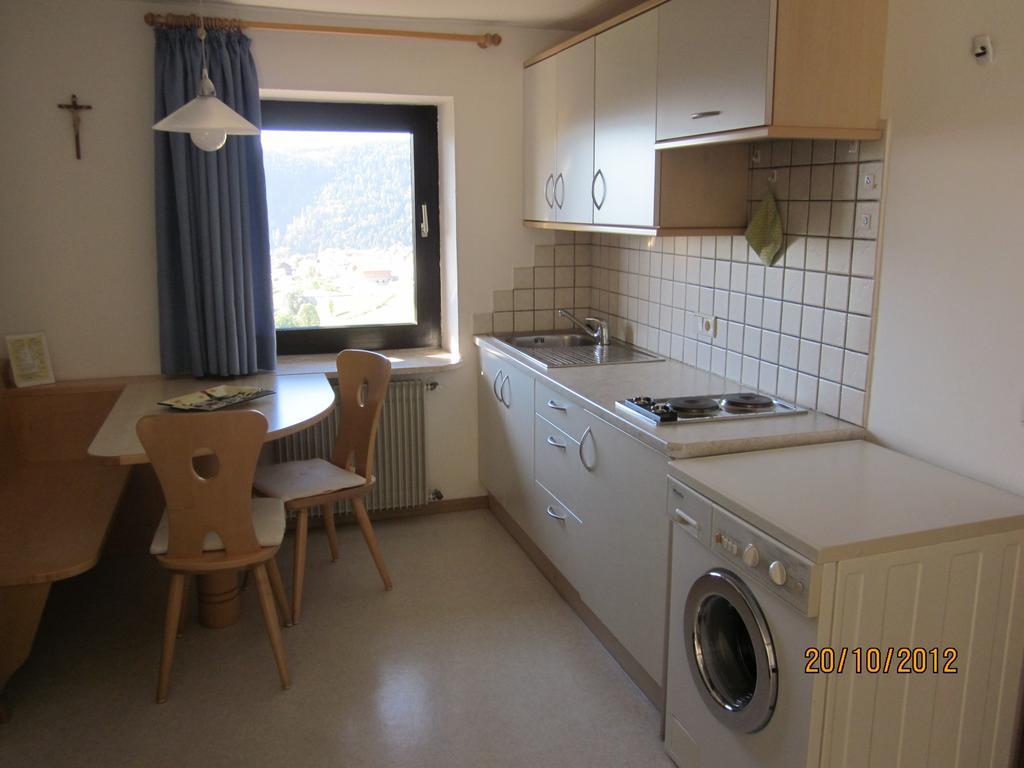 סן גנסיו אטסינו Gasthof Zum Roessl חדר תמונה
